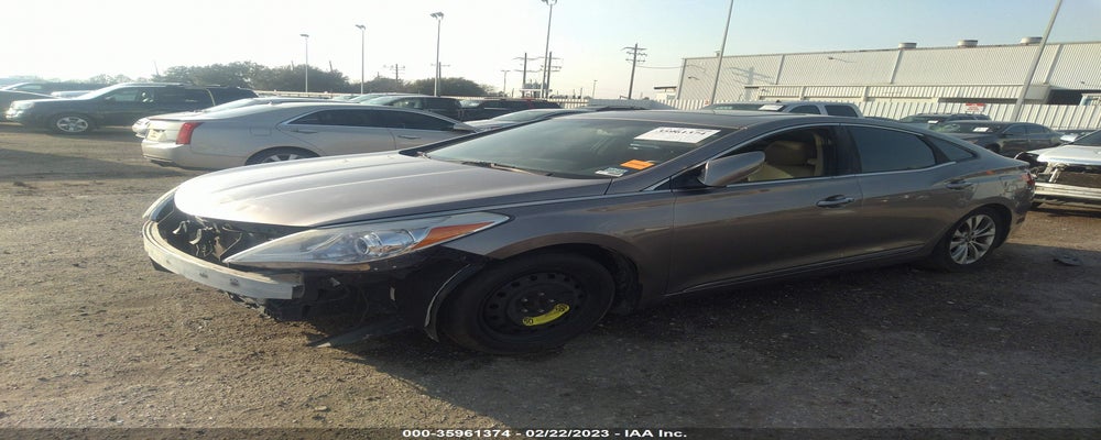 KMHFG4JG0DA226589 2013 HYUNDAI AZERA photo no. 2