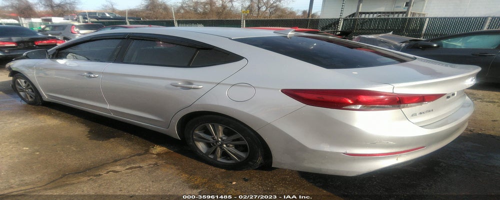 5NPD84LF2JH293910 2018 HYUNDAI ELANTRA photo no. 3