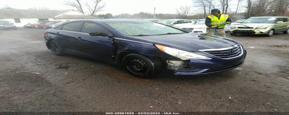 5NPEB4AC3BH240861 2011 HYUNDAI SONATA photo no. 1