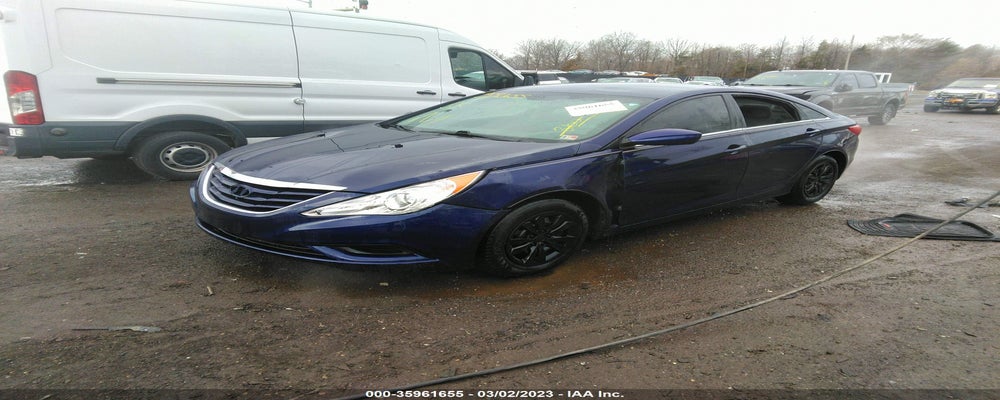 5NPEB4AC3BH240861 2011 HYUNDAI SONATA photo no. 2