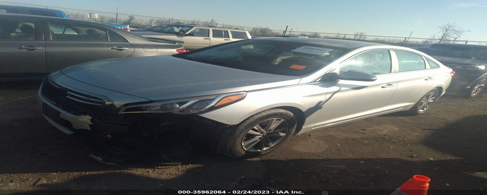 5NPE24AF1GH398858 2016 HYUNDAI SONATA photo no. 2
