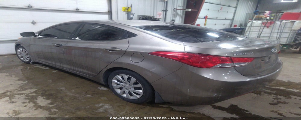 5NPDH4AE6DH201423 2013 HYUNDAI ELANTRA photo no. 3