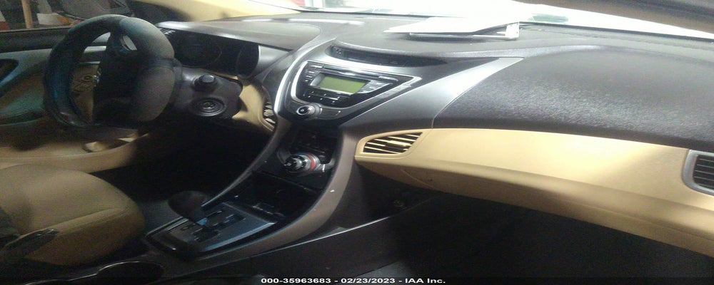 5NPDH4AE6DH201423 2013 HYUNDAI ELANTRA photo no. 5