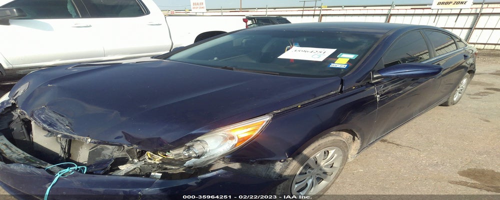 5NPEB4AC1BH152178 2011 HYUNDAI SONATA photo no. 2