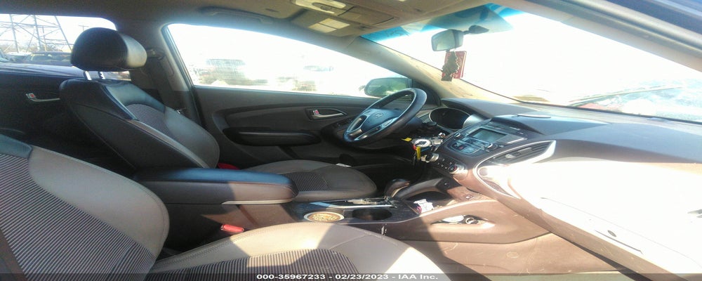 KM8JUCAC7CU470652 2012 HYUNDAI TUCSON photo no. 5
