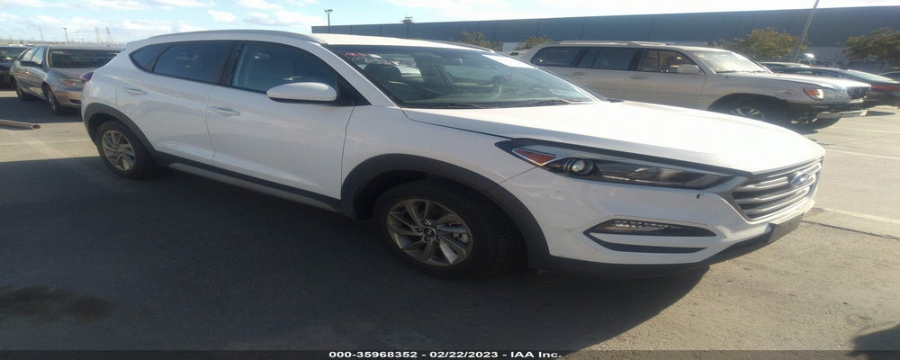 KM8J33A4XHU462693 2017 HYUNDAI TUCSON photo no. 5