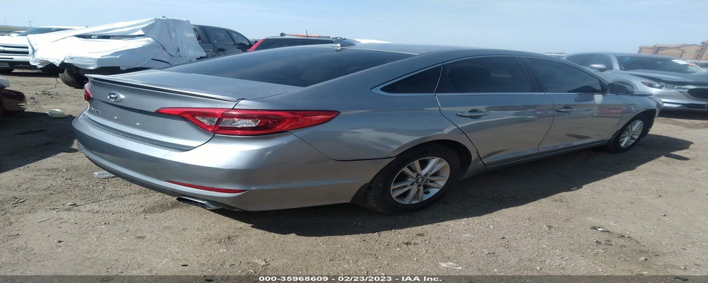 5NPE24AF2FH227356 2015 HYUNDAI SONATA photo no. 4