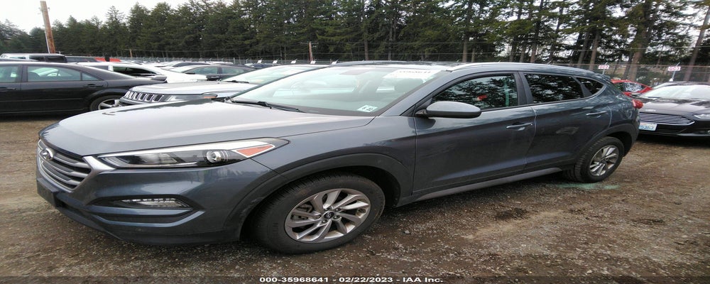 KM8J33A46HU374692 2017 HYUNDAI TUCSON photo no. 2