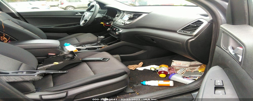 KM8J33A46HU374692 2017 HYUNDAI TUCSON photo no. 5
