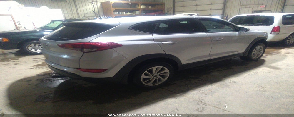 KM8J23A46HU383427 2017 HYUNDAI TUCSON photo no. 4