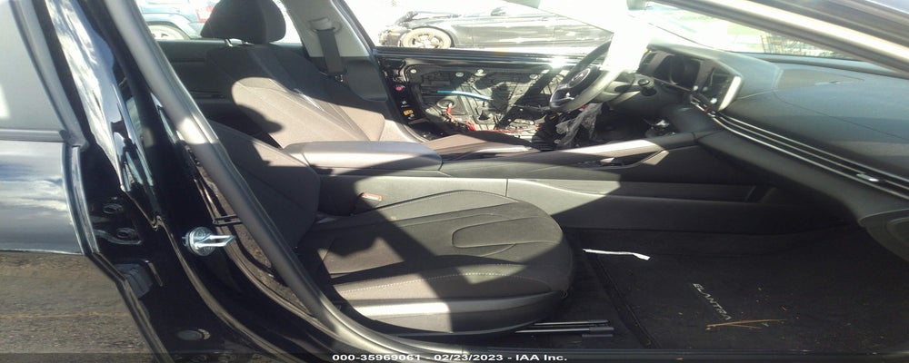 KMHLM4AG1MU197047 2021 HYUNDAI ELANTRA photo no. 5