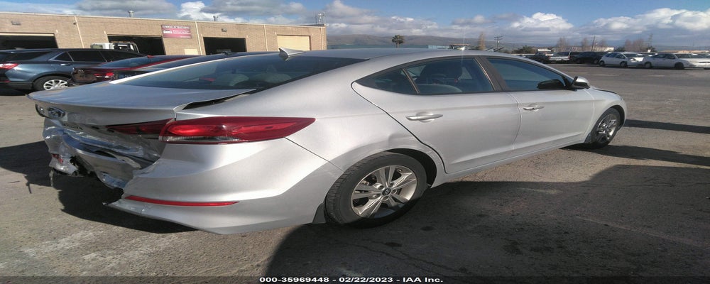 5NPD84LF0JH266639 2018 HYUNDAI ELANTRA photo no. 4