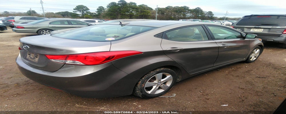 5NPDH4AE6DH241114 2013 HYUNDAI ELANTRA photo no. 4