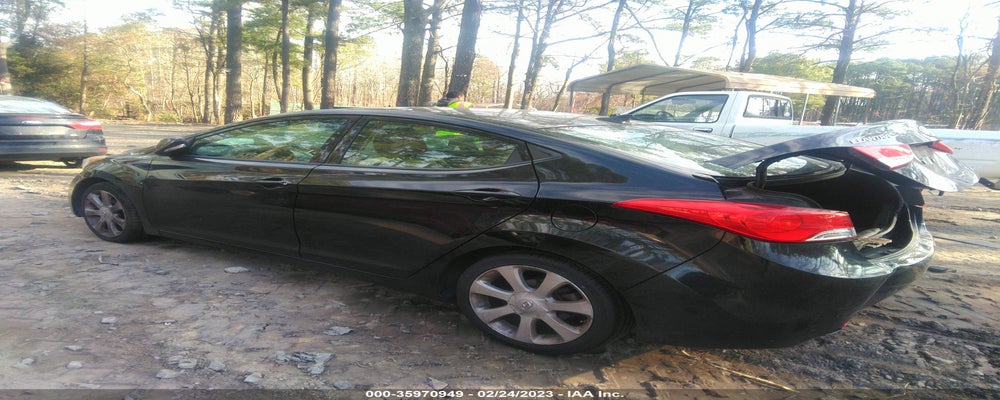 5NPDH4AE3DH242009 2013 HYUNDAI ELANTRA photo no. 3