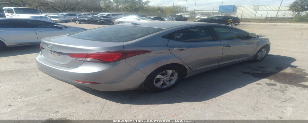 KMHDH4AE7FU311112 2015 HYUNDAI ELANTRA photo no. 4