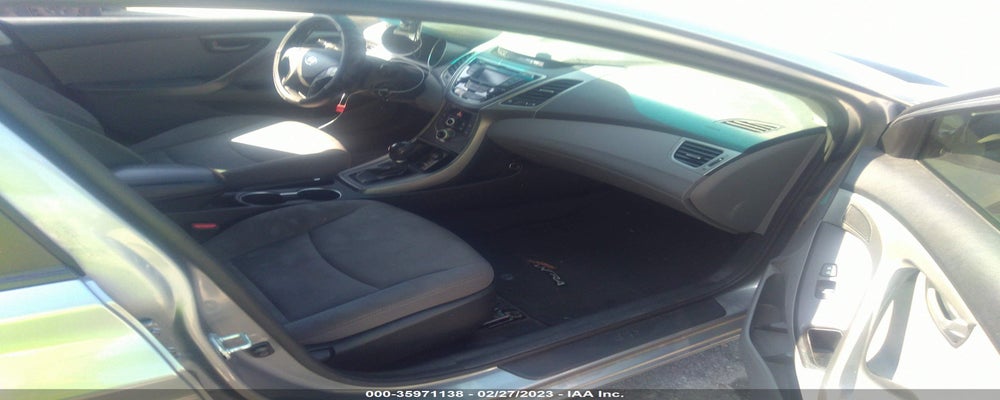 KMHDH4AE7FU311112 2015 HYUNDAI ELANTRA photo no. 5