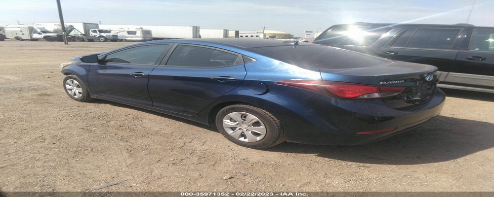 5NPDH4AE0GH696464 2016 HYUNDAI ELANTRA photo no. 3