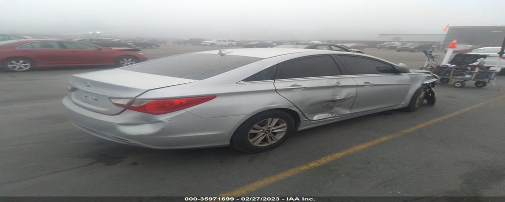 5NPEB4AC9CH424655 2012 HYUNDAI SONATA photo no. 4