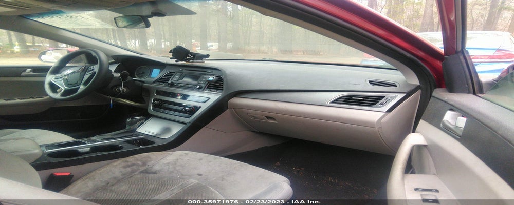 5NPE24AF6GH406033 2016 HYUNDAI SONATA photo no. 5