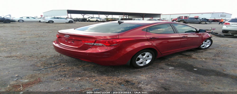 5NPDH4AE3DH392511 2013 HYUNDAI ELANTRA photo no. 4
