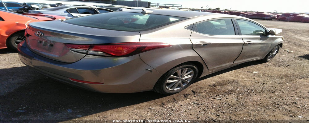 5NPDH4AE8EH461002 2014 HYUNDAI ELANTRA photo no. 4