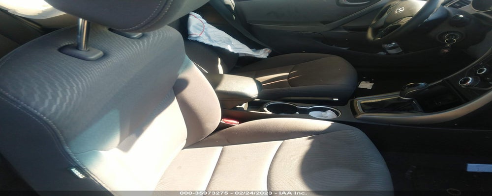 KMHDH4AE9GU559797 2016 HYUNDAI ELANTRA photo no. 5