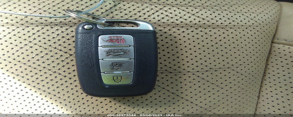 KMHGC4DD6CU153775 2012 HYUNDAI GENESIS photo no. 11