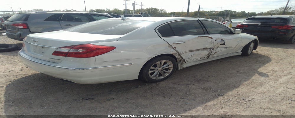 KMHGC4DD6CU153775 2012 HYUNDAI GENESIS photo no. 4
