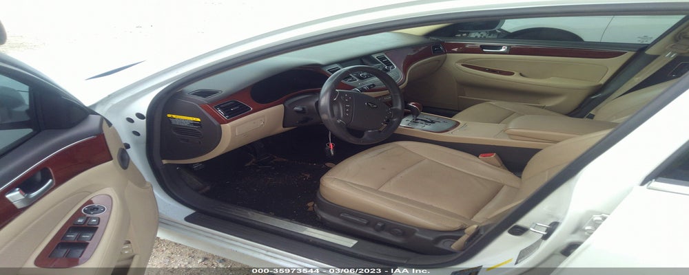 KMHGC4DD6CU153775 2012 HYUNDAI GENESIS photo no. 5