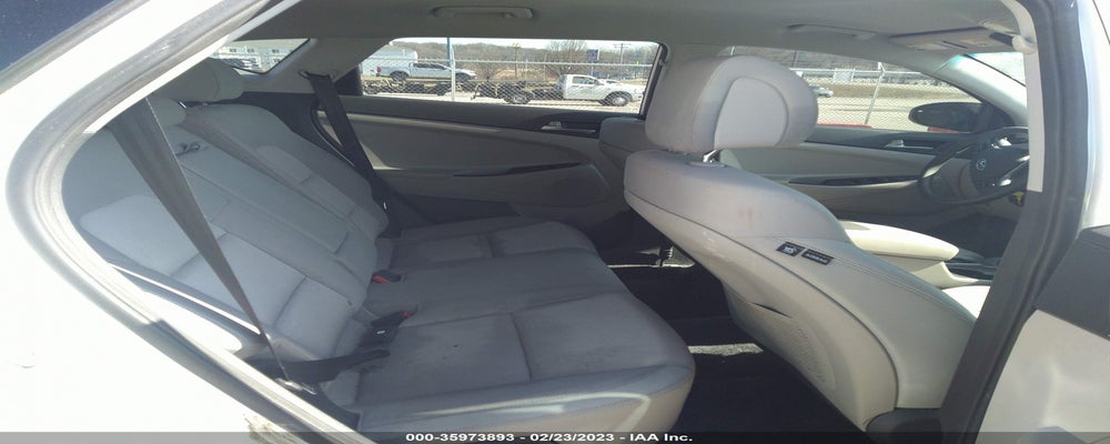 KM8J3CA41JU763990 2018 HYUNDAI TUCSON photo no. 8
