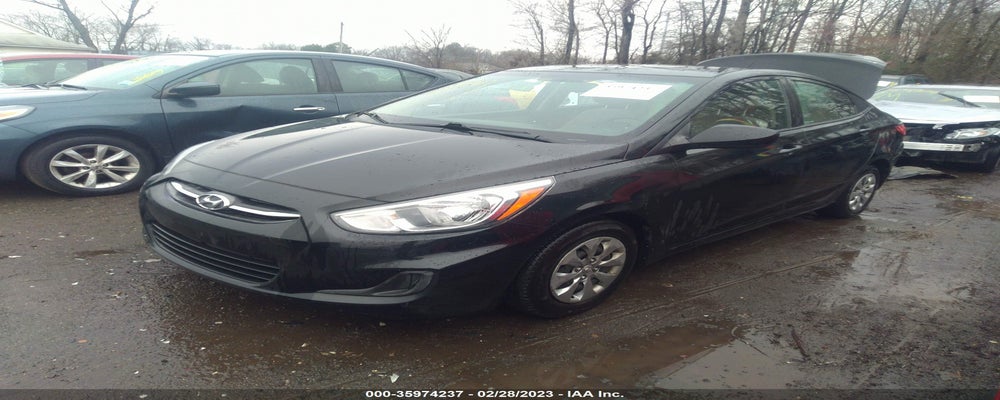 KMHCT4AE2HU374809 2017 HYUNDAI ACCENT photo no. 2