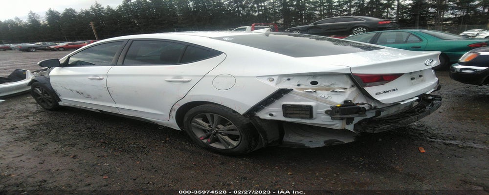 5NPD84LF4JH324879 2018 HYUNDAI ELANTRA photo no. 3