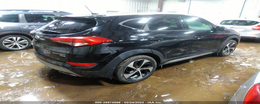 KM8J3CA23HU301973 2017 HYUNDAI TUCSON photo no. 4