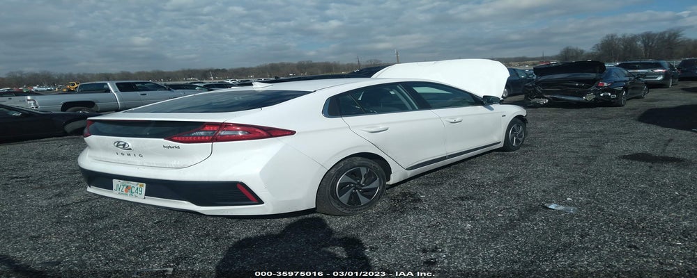 KMHC75LC3HU031996 2017 HYUNDAI IONIQ photo no. 4