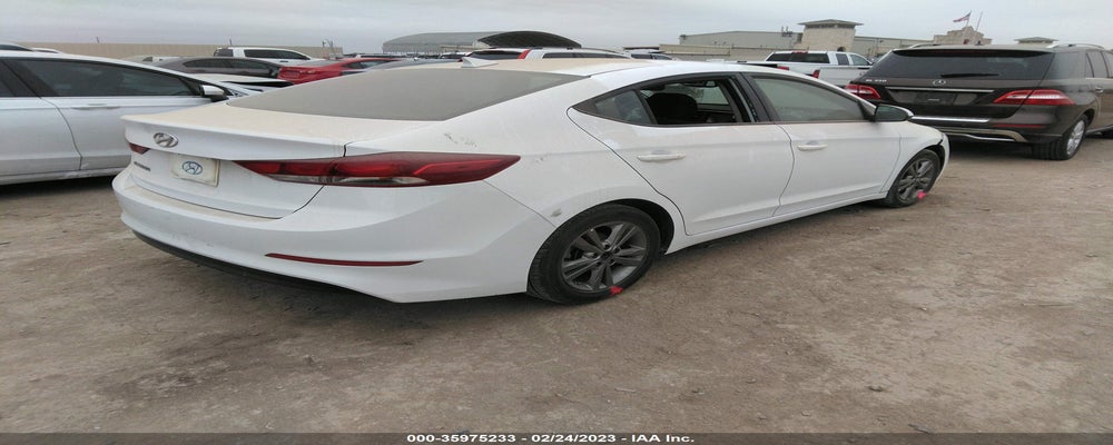 5NPD84LF2JH282387 2018 HYUNDAI ELANTRA photo no. 4