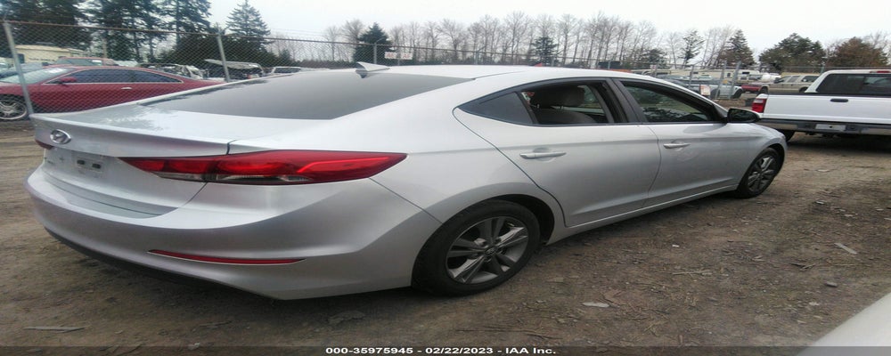 5NPD84LF7HH194235 2017 HYUNDAI ELANTRA photo no. 4