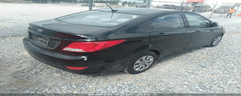 KMHCT4AE3GU165898 2016 HYUNDAI ACCENT photo no. 4