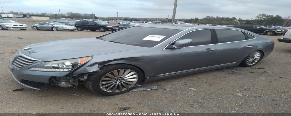 KMHGH4JH5FU093405 2015 HYUNDAI EQUUS photo no. 2