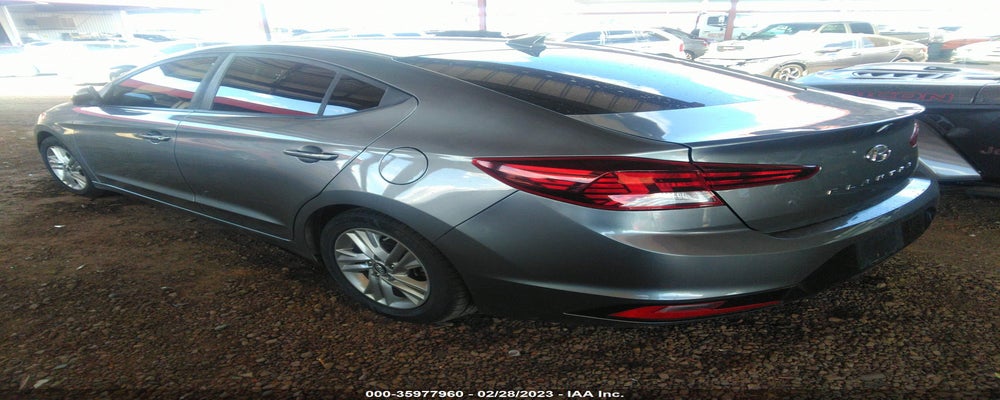 KMHD84LF1KU743579 2019 HYUNDAI ELANTRA photo no. 3