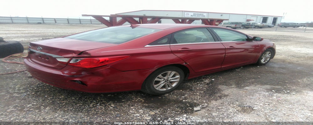 5NPEB4AC4DH623260 2013 HYUNDAI SONATA photo no. 4