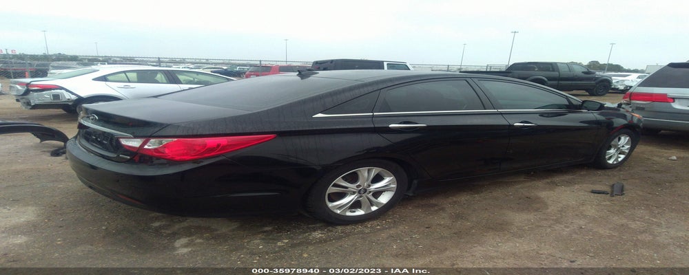 5NPEC4AC4DH722481 2013 HYUNDAI SONATA photo no. 4