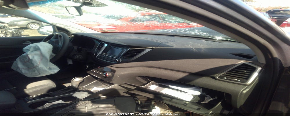 KM8J3CA42GU216798 2016 HYUNDAI TUCSON photo no. 5