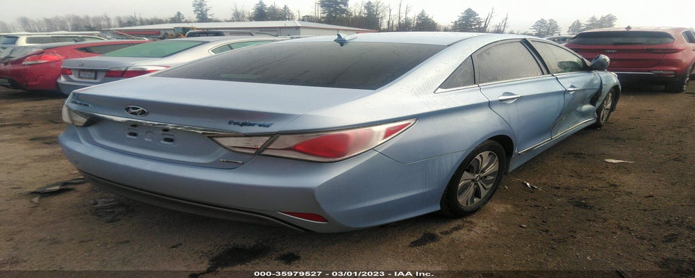KMHEC4A41DA087389 2013 HYUNDAI SONATA HYBRID photo no. 4
