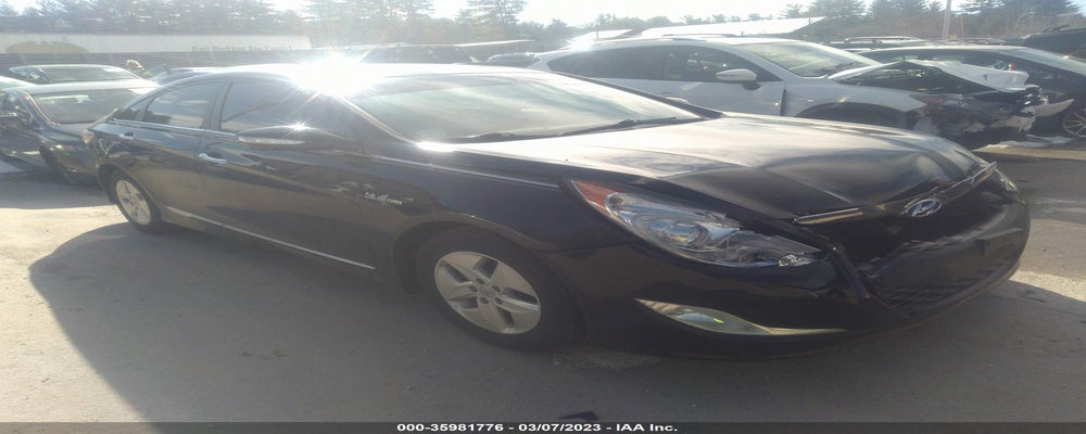 KMHEC4A4XBA005270 2011 HYUNDAI SONATA photo no. 2