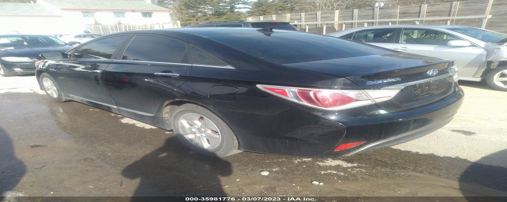 KMHEC4A4XBA005270 2011 HYUNDAI SONATA photo no. 3