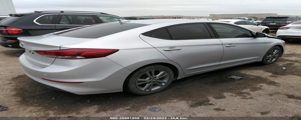 KMHD84LF1HU064968 2017 HYUNDAI ELANTRA photo no. 4