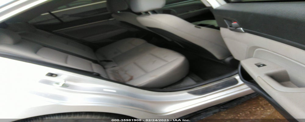 KMHD84LF1HU064968 2017 HYUNDAI ELANTRA photo no. 8