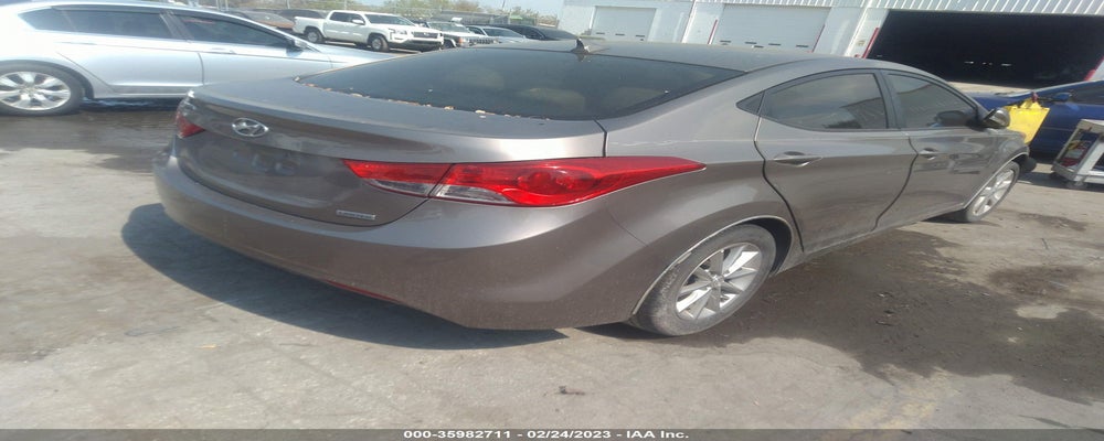 5NPDH4AE9CH092387 2012 HYUNDAI ELANTRA photo no. 4
