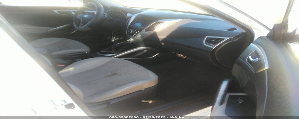 KMHTC6AD0CU026924 2012 HYUNDAI VELOSTER photo no. 5