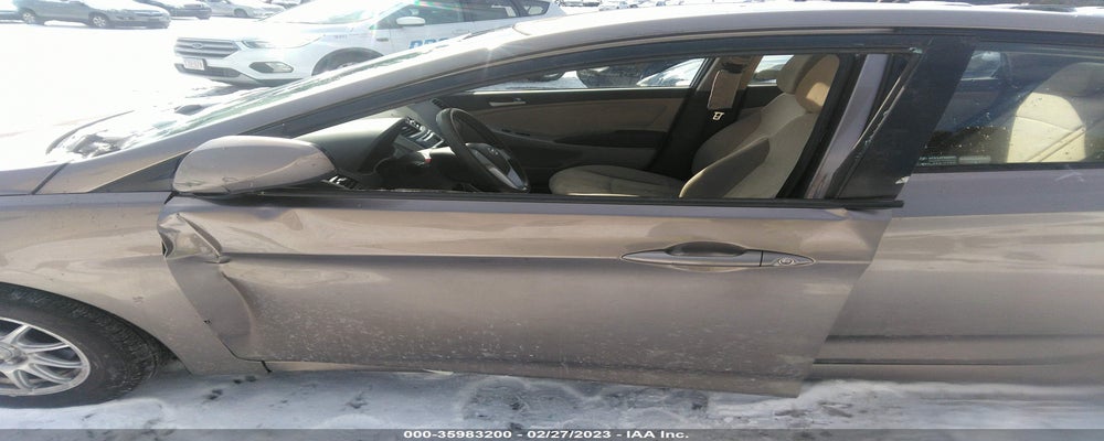 KMHCT4AE1DU425923 2013 HYUNDAI ACCENT photo no. 6
